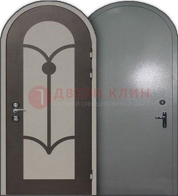Серая входная арочная дверь ДА-2 в частный дом в Яхроме