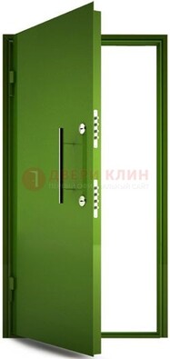 Зеленая металлическая бронированная дверь ДБ-8 в Яхроме