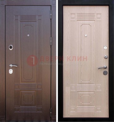 Коричневая входная дверь с МДФ ДМ-173 для кирпичного дома в Яхроме