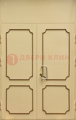 Светлая двухстворчатая дверь для загородного дома с МДФ ДМ-534 в Яхроме