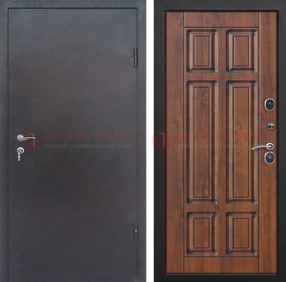 Темная входная дверь с порошковым покрытием с МДФ панелью ДП-235 в Яхроме