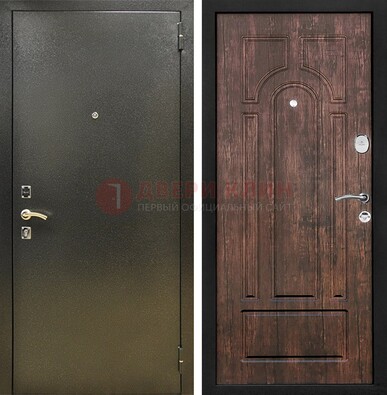 Темно-серая металлическая дверь с порошковым покрытием и МДФ коричневая ДП-292 в Яхроме