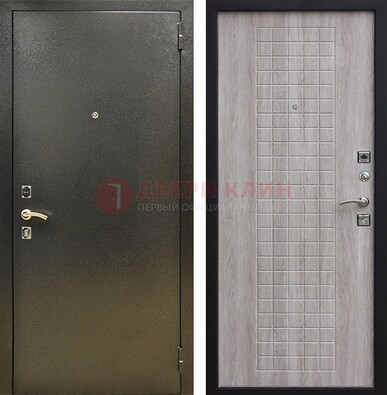 Железная темная дверь с порошковым покрытием и филенчатой МДФ ДП-297 в Яхроме