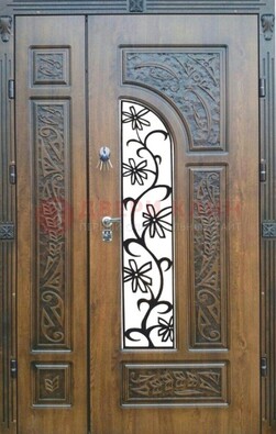 Морозостойкая металлическая парадная дверь ДПР-12 в Яхроме