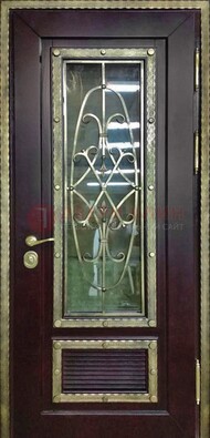 Темная уличная дверь порошок со стеклом и ковкой ДСК-167 в Яхроме