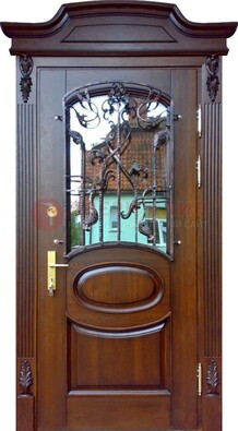Классическая стальная дверь с Виноритом со стеклом и ковкой ДСК-208 в Сочи