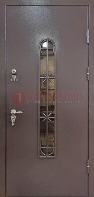 Металлическая дверь Порошок с небольшим стеклом и ковкой ДСК-282 в Яхроме