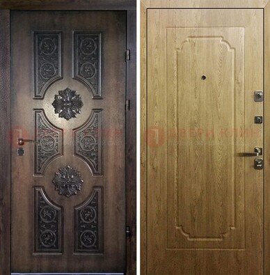 Железная коричневая дверь с виноритом и терморазрывом Золотой дуб внутри ДВТ-101 в Яхроме