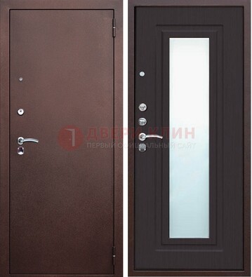Коричневая металлическая дверь с зеркалом ДЗ-43 в Великом Новгороде